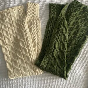 Aran Sweater Market Scarves